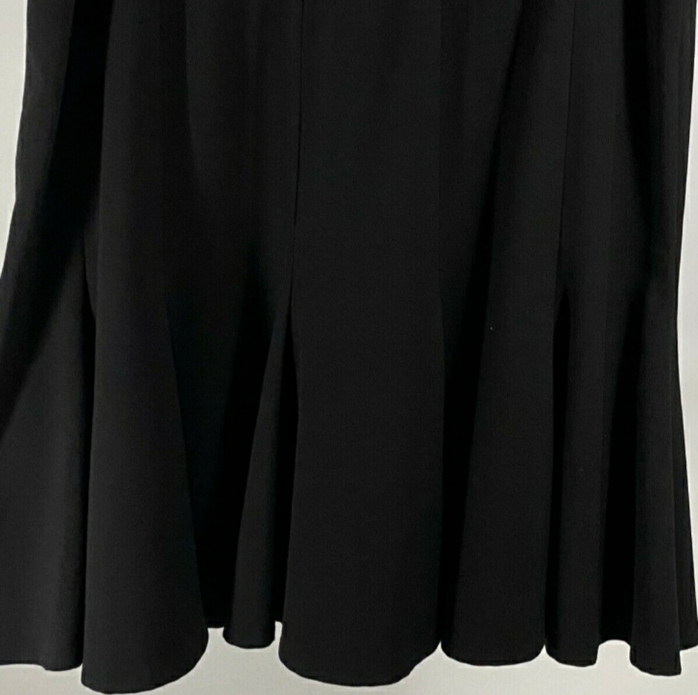 Tribella black swing skirt